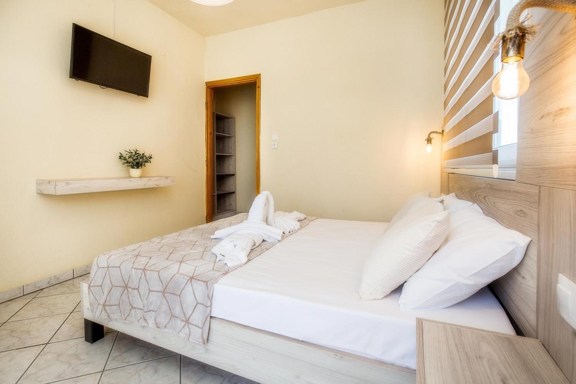 Ianos Apartments Потос Екстер'єр фото