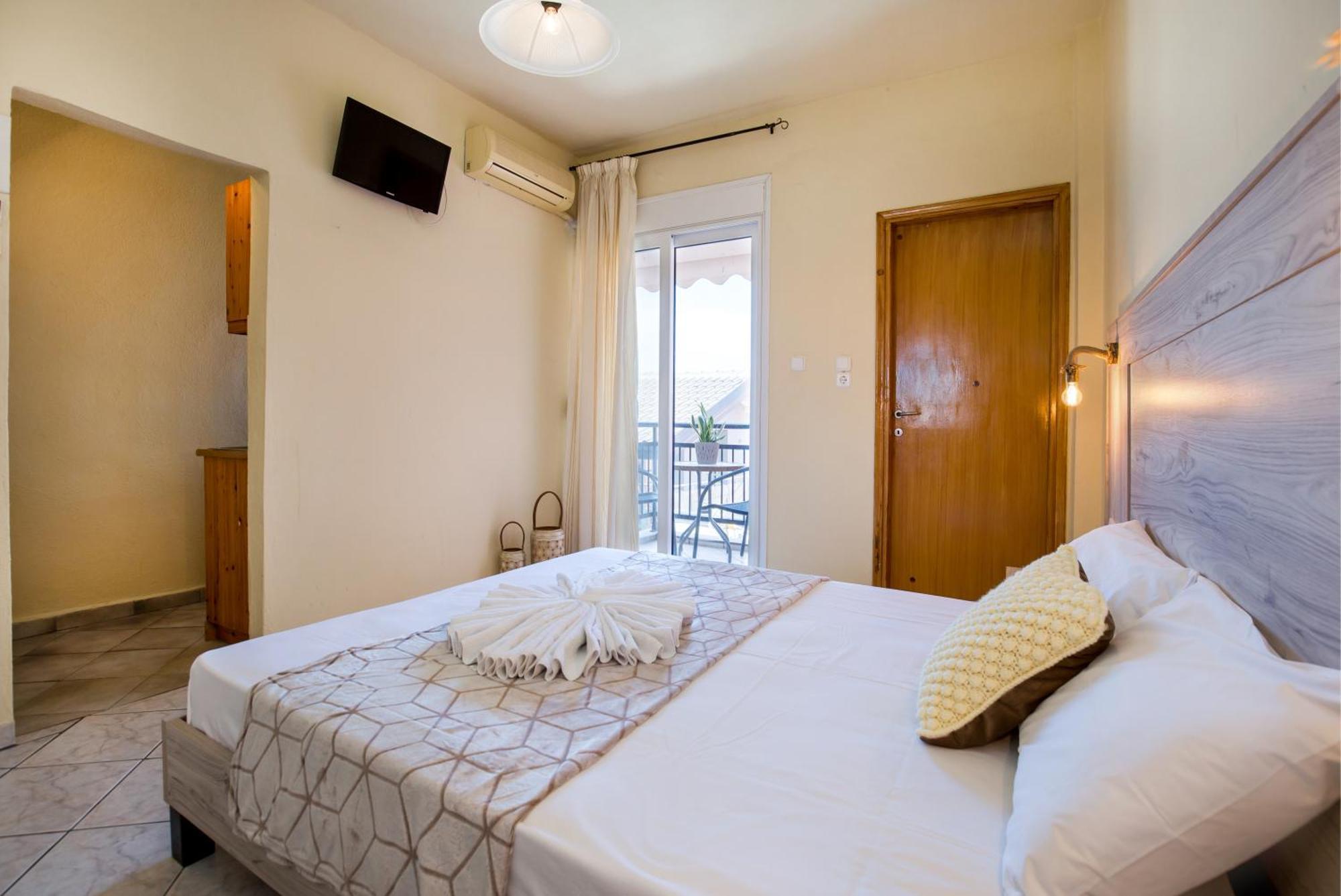Ianos Apartments Потос Екстер'єр фото