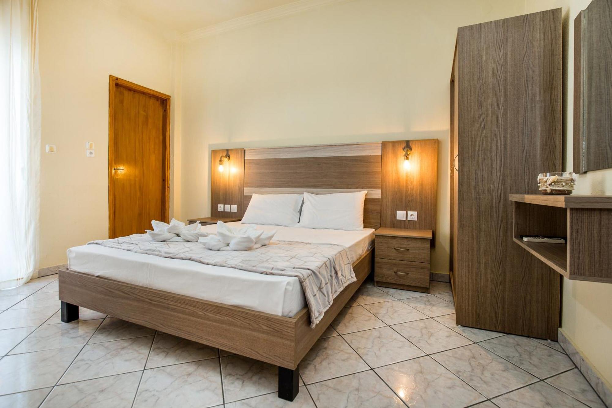 Ianos Apartments Потос Екстер'єр фото