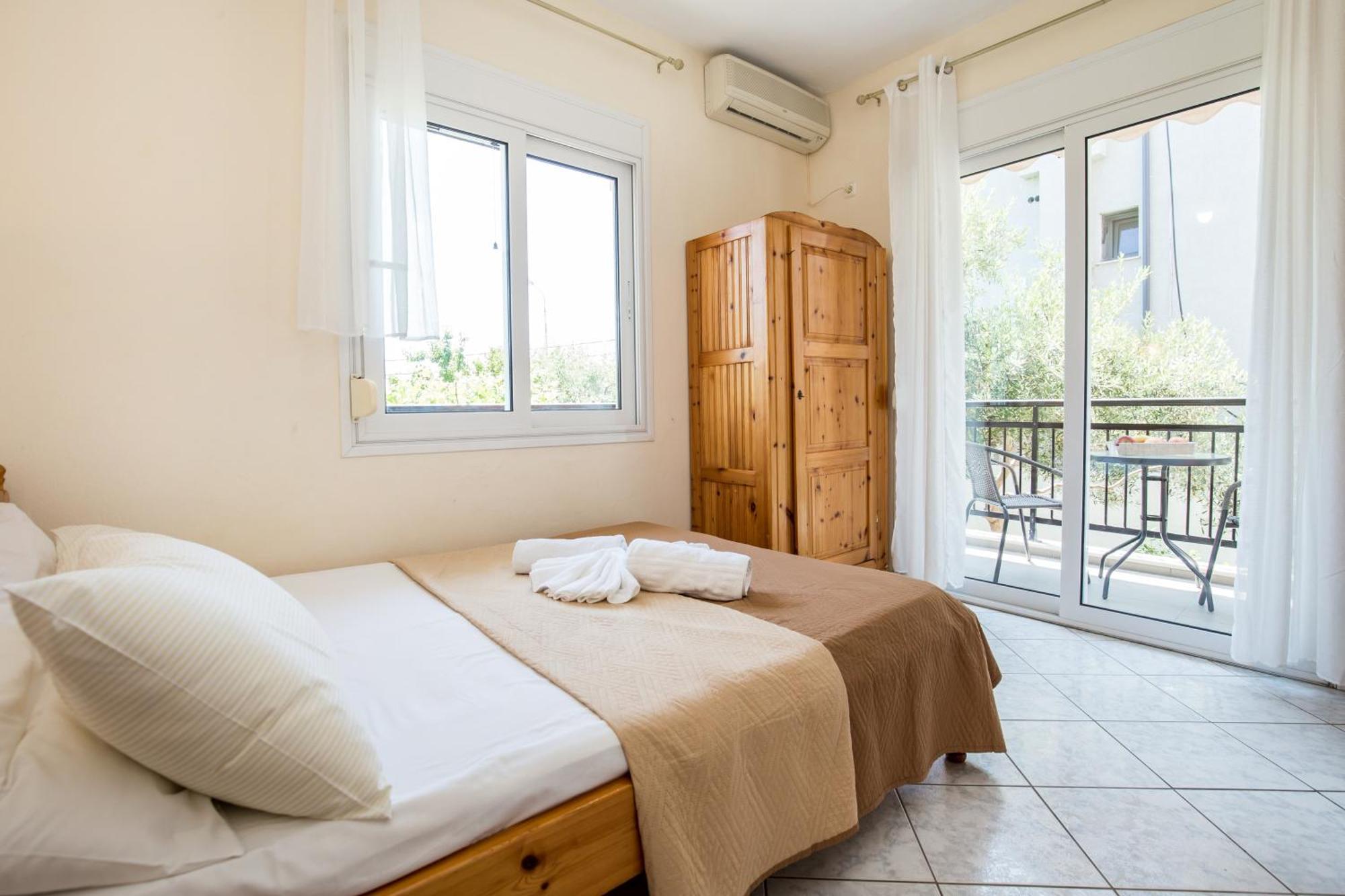 Ianos Apartments Потос Екстер'єр фото