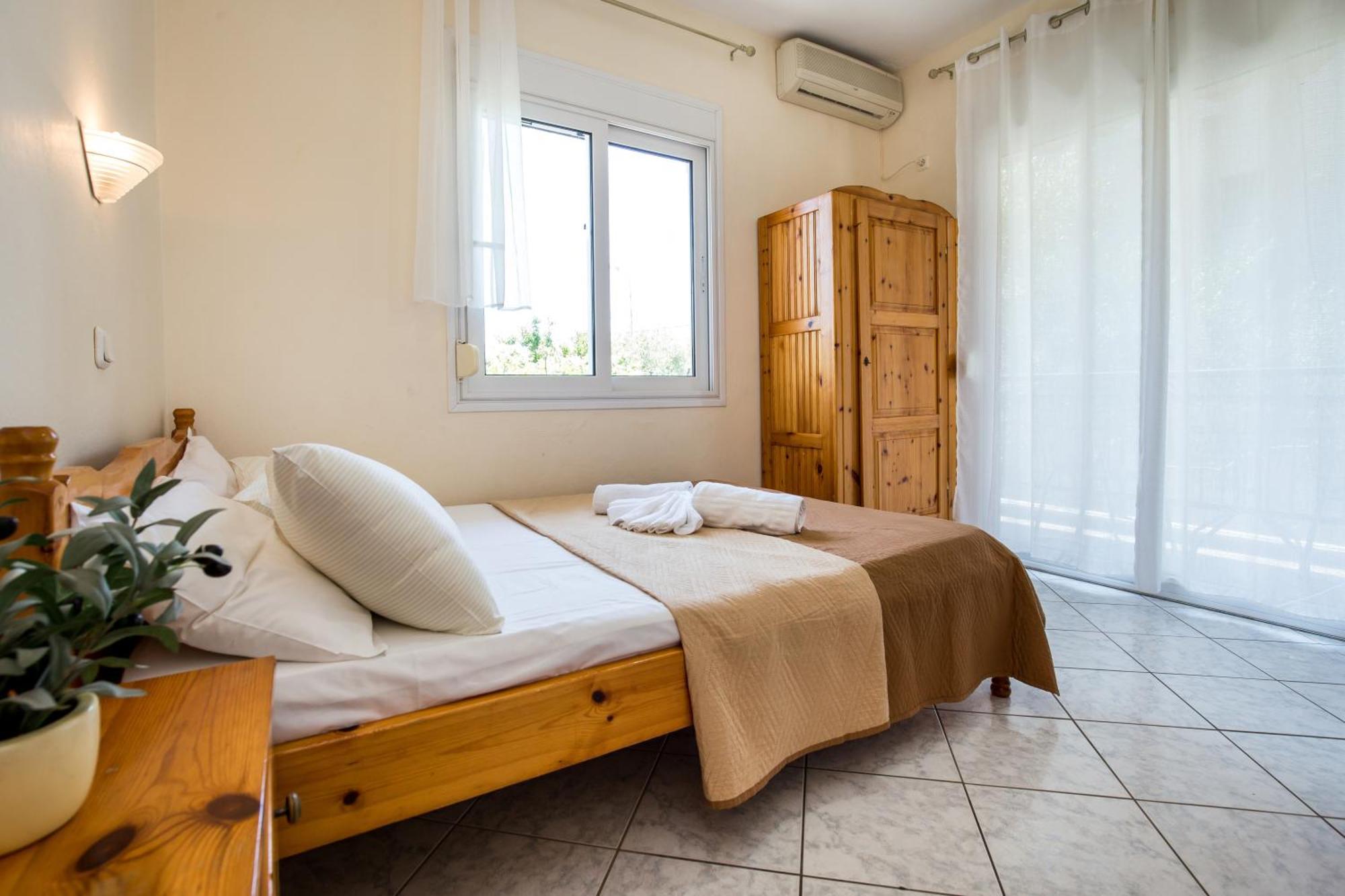 Ianos Apartments Потос Екстер'єр фото