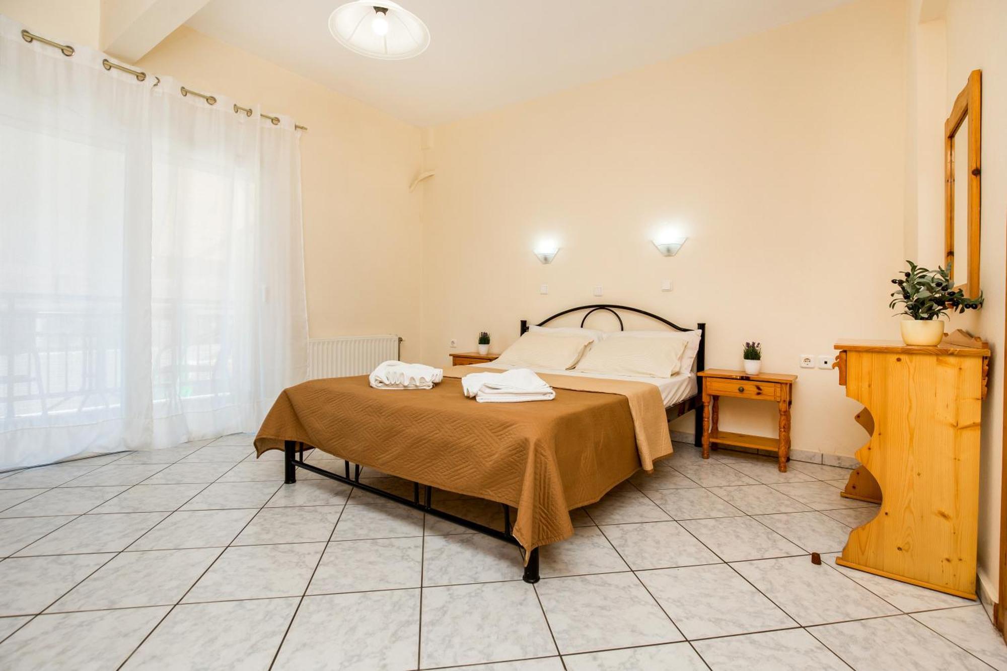 Ianos Apartments Потос Екстер'єр фото